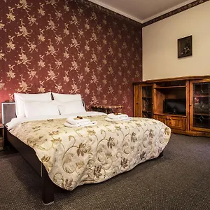 Abella & By Artery Krakow