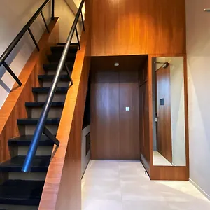 https://wanderlust.singapore-best-hotels.net