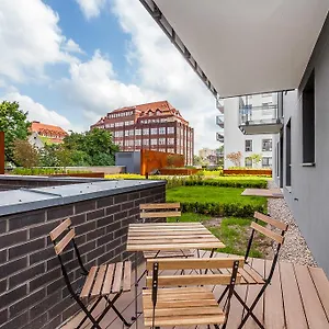 https://golden-apartments.gdanskhotel.org