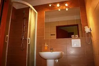 ***  Hotel Krakus Krasków Πολωνία